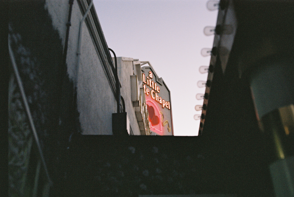 the little chapel - las vegas elopement