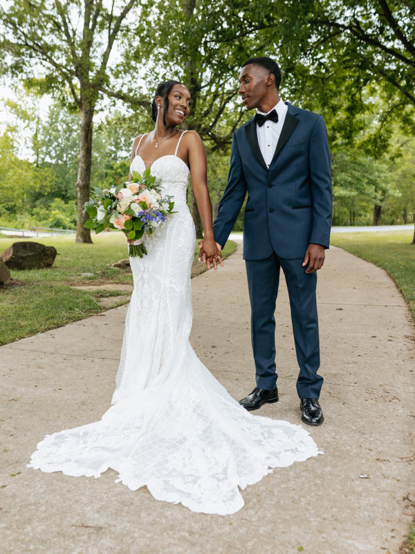 simple and classic wedding in Oklahoma