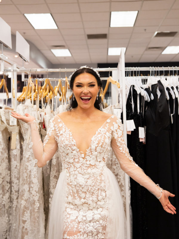 Kylie Morgan in wedding dress